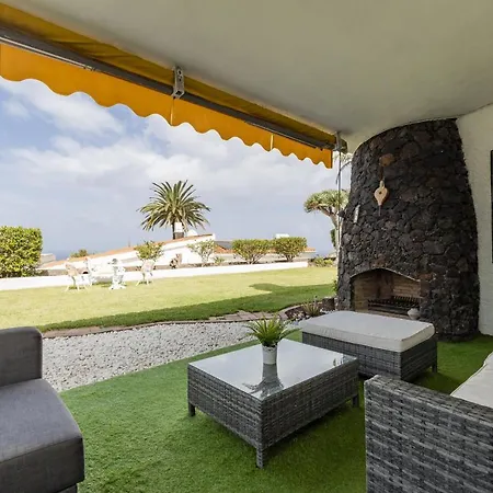 Violeta, Preciosa Vv Con Jardin Y Vistas Villa *